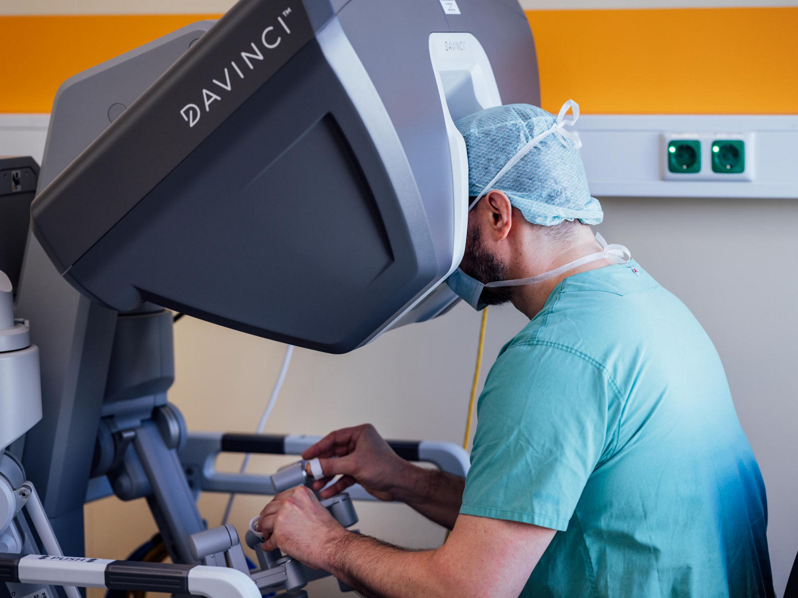 Heart Center Leipzig: Modern robotic surgical technologies